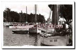 Old Postcard Pouliguen A corner of the Port