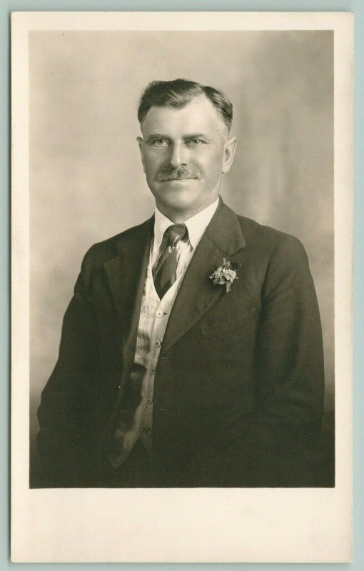 Picto Willimowicz~Grayng Czech? Man w/Boutonniere & Seersucker Vest RPPC c1910 