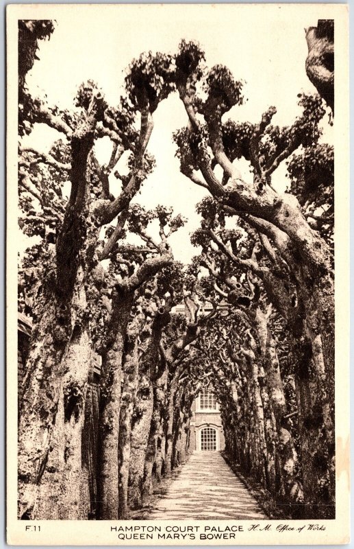 Vintage Postcard Queen Mary's Bower at Hampton Court Palace England U.K. 1920s Europe United