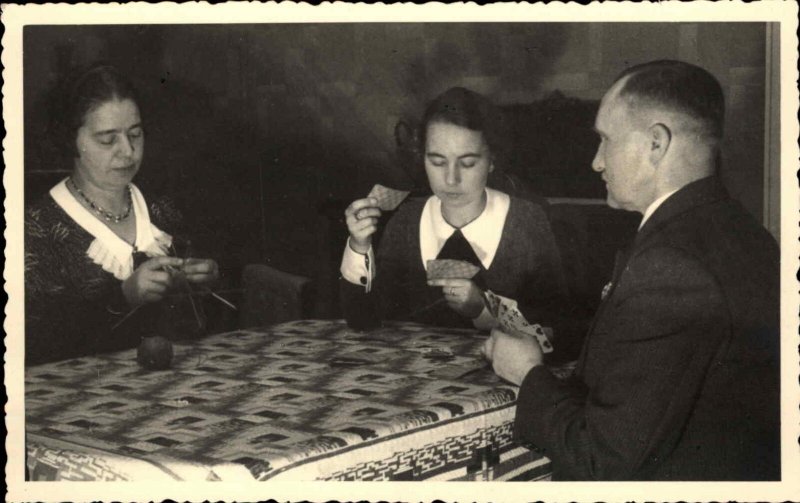 Amateur Candid - Playing Cards & Knitting c1940 Real Photo Postcard