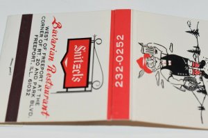 Snitzel's Bavarian Restaurant Freeport Illinois 30 Strike Matchbook