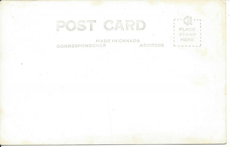 Cabines Auger, Pointe-du-Lac, Quebec, non circulée.  (A44)