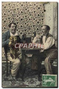 Postcard Fancy Old Men around & # 39un glass