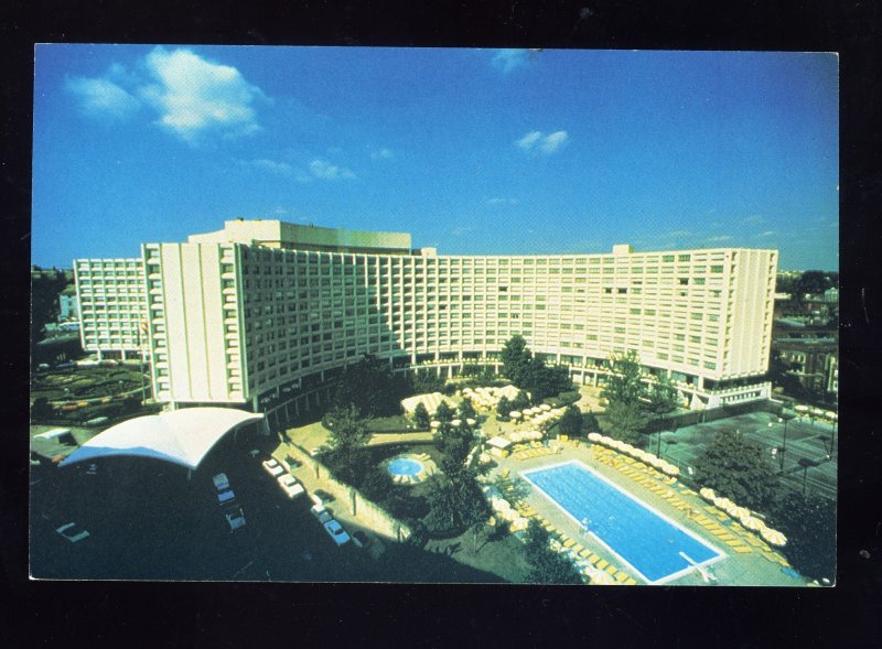 Washington, DC Postcard, The Washington Hilton & Towers