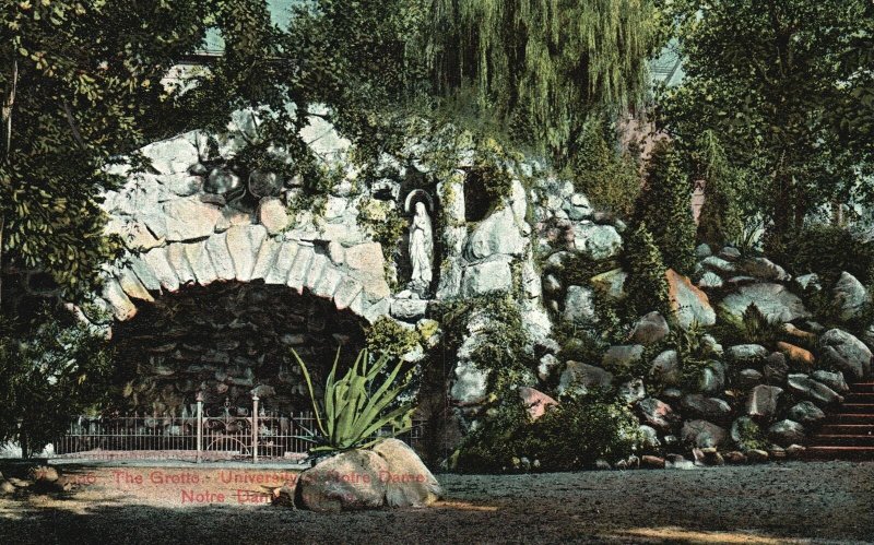 Vintage Postcard Our Lady of Lourdes Grotto University Of Notre Dame Indiana IN