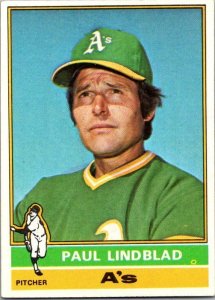 1976 Topps Baseball Card Paul Lindblad Oakland Athletics sk13392