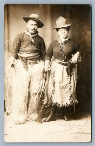 COWBOY & COWGIRL w/ RIFLE PISTOLS LASSO 1911 ANTIQUE REAL PHOTO POSTCARD RPPC