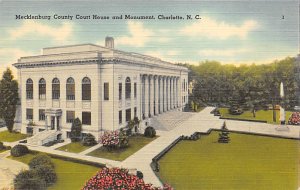 Mecklenburg County Court House, Monument Charlotte, North Carolina NC