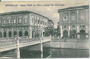 31642 Vintage postcard ANCONA PROVINCE: SENIGALLIA - BRIDGE OVER THE MASS-