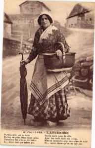 CPA L'Auvergne (240314)