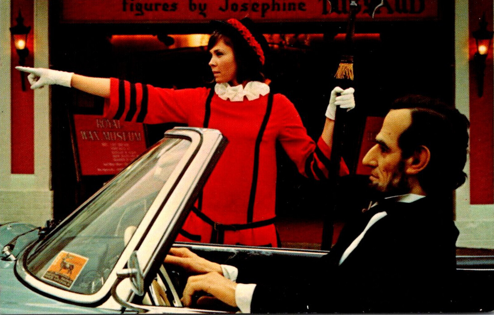 Royal Wax Museum Downtown Wisconsin Dells "President Lincoln Arrives