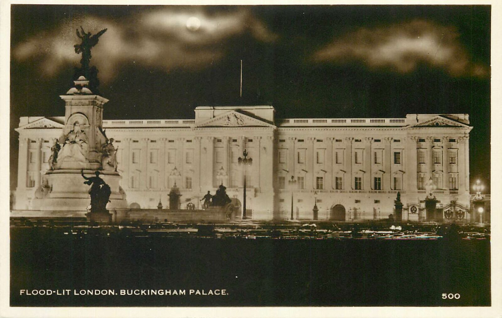 Postcard England London early 1900's Buckingham Palace by night
