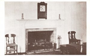 Vintage Postcard Hand-Carved Mantel Old Governor's Room Little Rock Arkansas AR