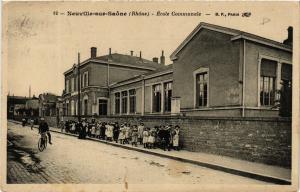 CPA NEUVILLE-sur-SAONE - École Communale (572501)