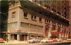 Illinois Chicago La Salle Hotel 1950s Autos 1950s Colorpicture Postcard 22-5917