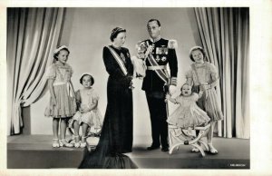 Queen Juliana Prince Bernhard and Their Family Netherlands Royalty RPPC 06.88