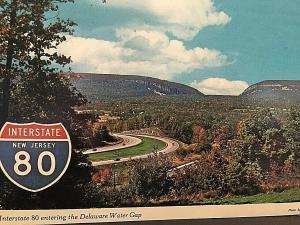 Postcard Interstate 80, Entering Delaware Water Gap.4x6      U8