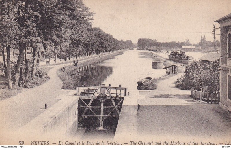 NEVERS, Nievre, France, 1900-1910s; The Channel And The Harbour Of The Junction