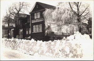 Germany Wintersportplatz Höhenluftkurort Schmiedefeld Vintage RPPC 03.18