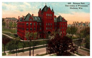 Postcard WI Madison - Main Hall and Upper Campus - University of Wisconsin