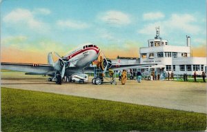 Kent County Airport Grand Rapids MI Michigan Jet Airplane 1950s Postcard H59