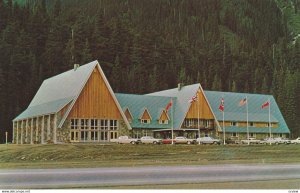 Rogers Pass , B.C. , Canada , 1950-60s ; Northlander Motor Lodge