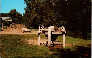 Illinois, Lincoln's New Salem - Ash Hopper & Cave Cellar - [IL-172]