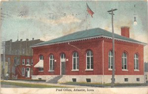 POST OFFICE ATLANTIC IOWA POSTCARD 1912