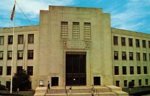 Memorial City Hall and Auditorium, Lynn, Mass. Postcard