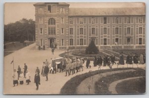 Soldiers Le Vesinet Asile National Du Vesinet Funeral Precession Postcard M32