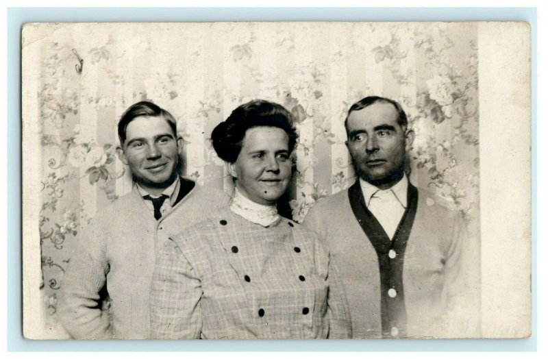 1908 Smith Family Portland Oregon OR Antique RPPC Photo Postcard