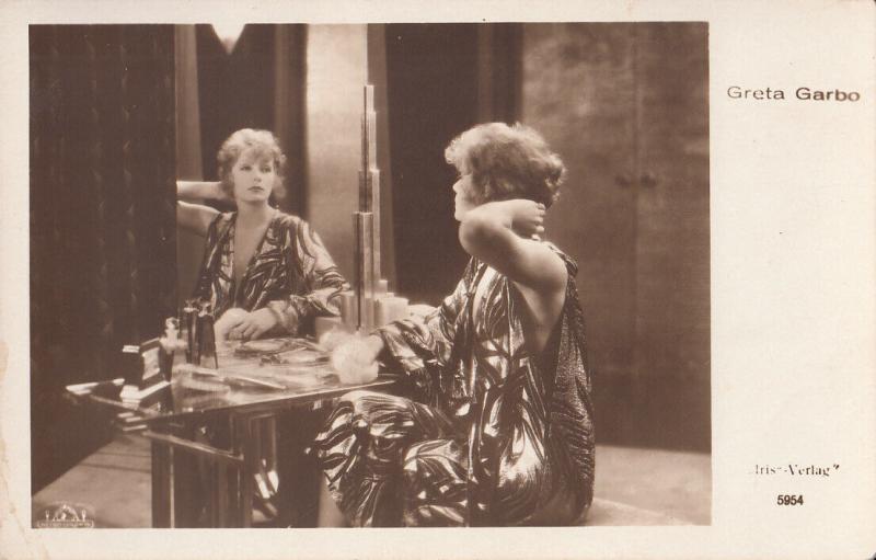 Actress Greta Garbo Iris Verlag Postcard