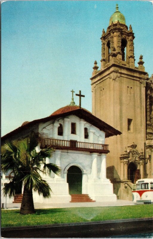 Mission Dolores San Francisco California Religious Streetview Chrome Postcard 