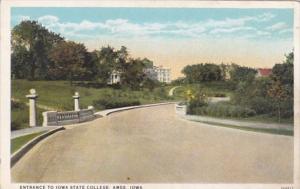 Iowa Ames Entrance To Iowa State College Curteich