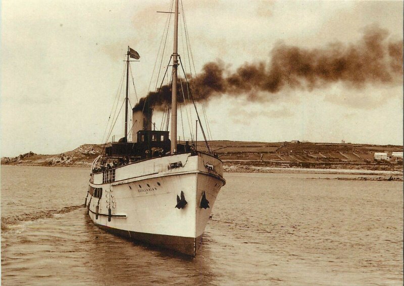 Postcard Published by Rail Photo Print Scillonian steamer ship leave St Marys