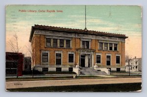 PUBLIC LIBRARY CEDAR RAPIDS IOWA POSTCARD 1914