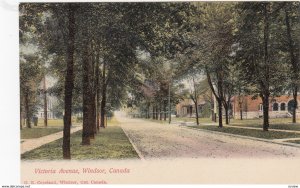 WINDSOR , Ontario , Canada, 00-10s ; Victoria Avenue