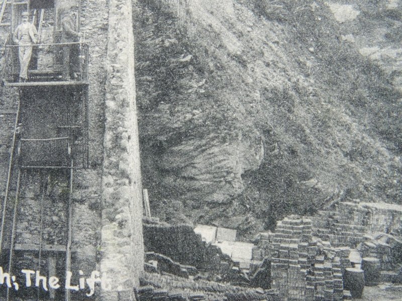 Devon Lynmouth EARLY LYNTON CLIFF RAILWAY / LIFT c1903 UB Postcard