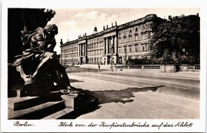 Germany Berlin Blick von der Kurfürstenbrücke auf Schloss Vintage Postcard B132