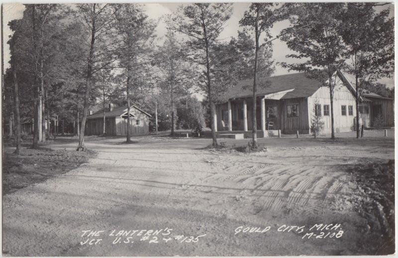 1940s GOULD CITY Michigan Mich RPPC Postcard THE LANTERN'S US2 &135 Roadside 