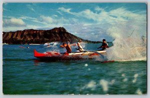 Postcard Hawaii Outrigger Canoe - Waikiki Beach 1953