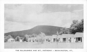 BENNINGTON, VT Vermont   BULRUSHES MOTOR COURT  Roadside  c1950's Postcard