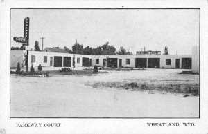 Wheatland Wyoming Parkway Court Vintage Postcard AA48659