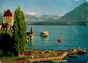 Switzerland Bern Oberhofen am Thunersee Schloos und Schiffstation mit Bluelis...