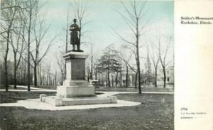 KANKAKEE, ILLINOIS Soldiers Monument CU Williams #796 postcard