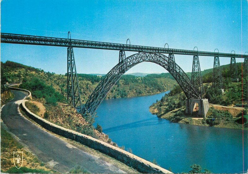 France Postcard L'Auvergne pittoresque Viaduc de Garabit bridge narrow road