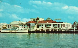 Vintage Postcard Seafood & Steaks See Breeze Miller Avenue Freeport LI New York