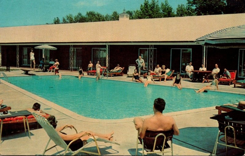 Virginia Hampton The Hampton Manor Motel Swimming Pool