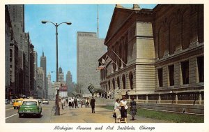 Michigan Avenue & Art Institute CHICAGO, IL Street Scene c1950s Vintage Postcard