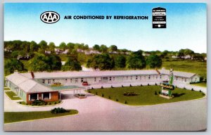 Roadside~Springfield Missouri~Ship & Anchor Motel Birds Eye View~Vintage PC
